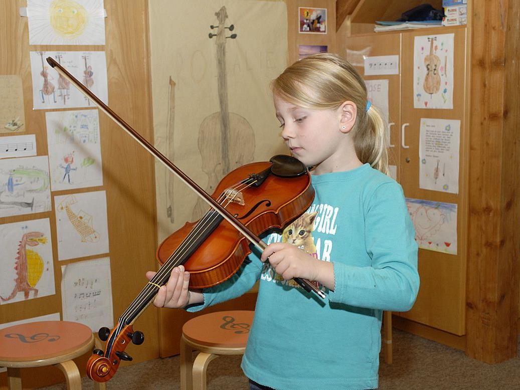 Im April 2012 lud die Musikschule Montafon in Schruns zu einem Tag der offenen Tür.