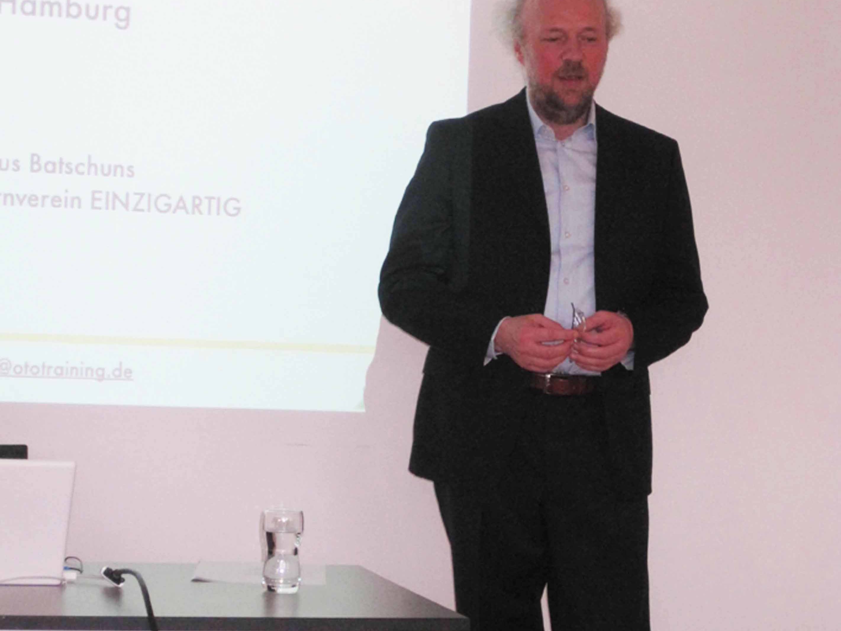 Herr Joachim Kunze, Institut für Otopädie, Hamburg Herr Joachim Kunze, Institut für Otopädie, Hamburg