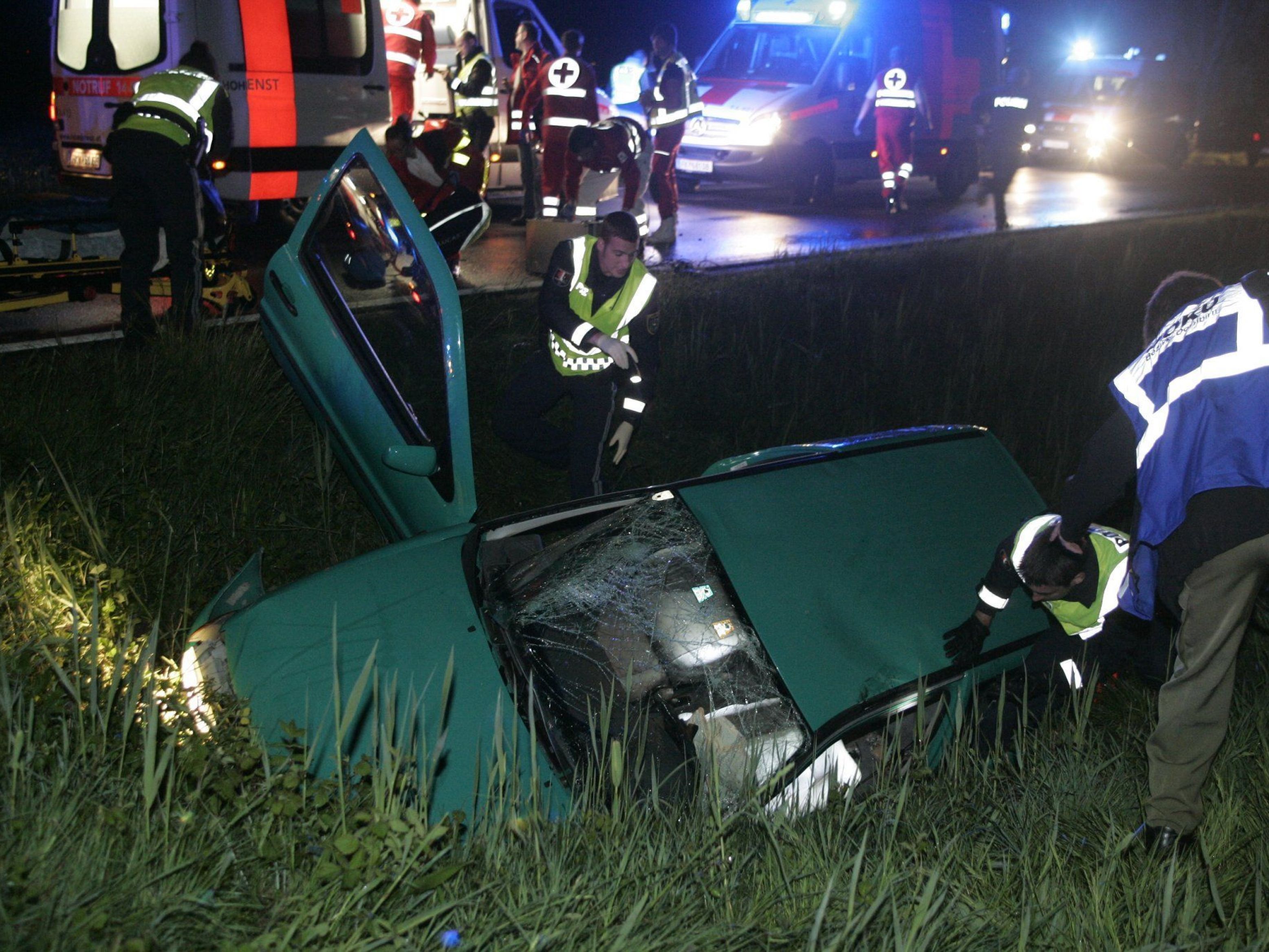 Ein schwerer Unfall ereignete sich in der Nacht auf Sonntag in Dornbirn.