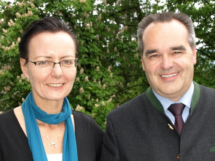 Tourismus-Obmann Helmut Blank und Geschäftsführerin Herlinde Moosbrugger dürfen sich über eine Rekordsaison freuen. Tourismus-Obmann Helmut Blank und Geschäftsführerin Herlinde Moosbrugger dürfen sich über eine Rekordsaison freuen.