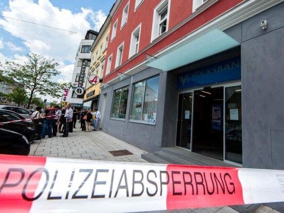 Nach dem Brandanschlag auf eine Linzer Bank wurde nun auch der zweite Verdächtige gefasst.