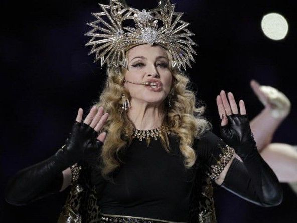 Madonna, 53, schaut sich was bei ihren Kindern ab Madonna, 53, schaut sich was bei ihren Kindern ab