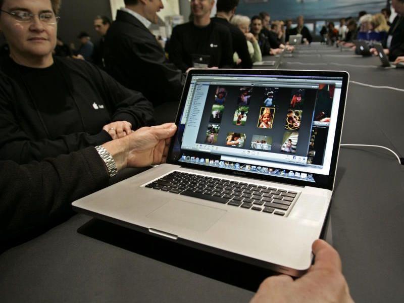 Neues MacBook soll auf iPad-Display setzen.