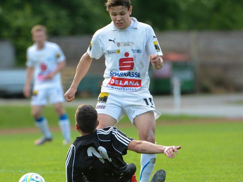 Feldkirch gewinnt Sechspunktespiel gegen Simon Installationen FC Mäder. Feldkirch gewinnt Sechspunktespiel gegen Simon Installationen FC Mäder.