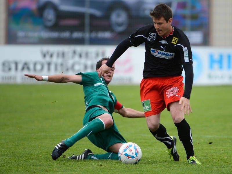 Clemens Fritsch setzte mit seinem Absatzkick die Lustenauer Amateure schachmatt. Clemens Fritsch setzte mit seinem Absatzkick die Lustenauer Amateure schachmatt.
