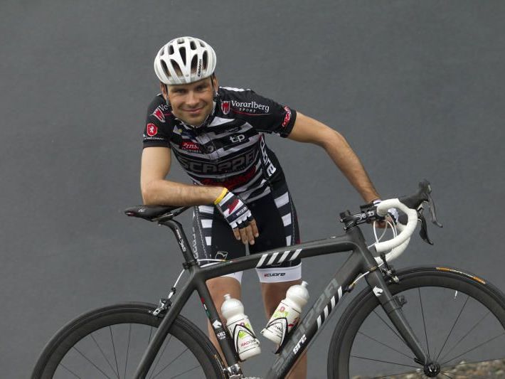 Robert Vrecer gewinnt sensationell die Griechenland Rundfahrt. Robert Vrecer gewinnt sensationell die Griechenland Rundfahrt.