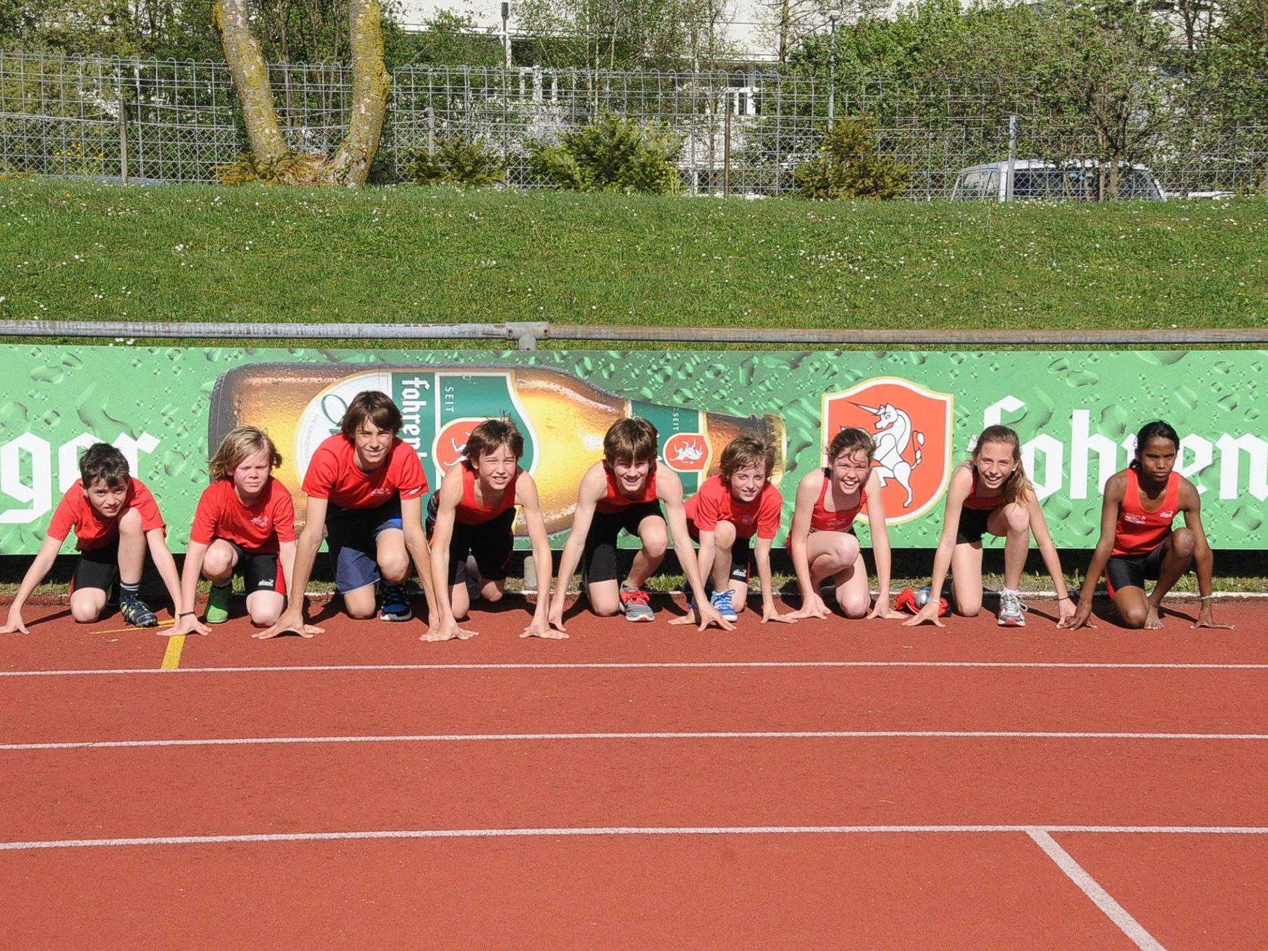 Die erfolgreichen Leichtathleten der TS Bregenz-Vorkloster bei den Langstreckenmeisterschaften in Götzis.