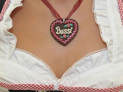 Bei den Wiener Wiesn 2012 gibt es so viele Ticketvarianten, dass es gar nicht leicht fällt den Überblick zu behalten. Bei den Wiener Wiesn 2012 gibt es so viele Ticketvarianten, dass es gar nicht leicht fällt den Überblick zu behalten.