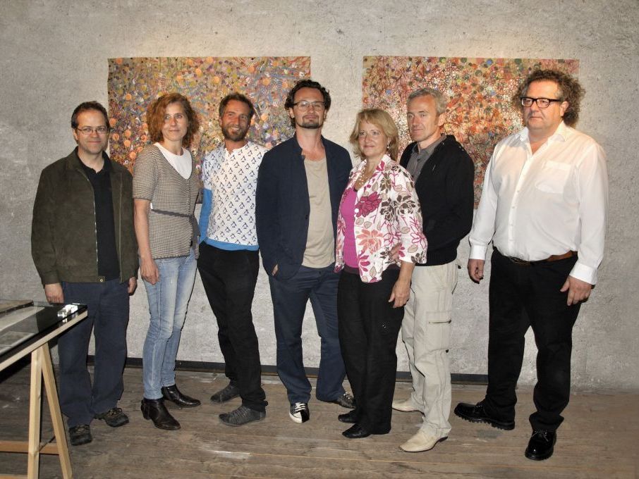 Anwesende KünstlerInnen bei der Eröffnung Anwesende KünstlerInnen bei der Eröffnung