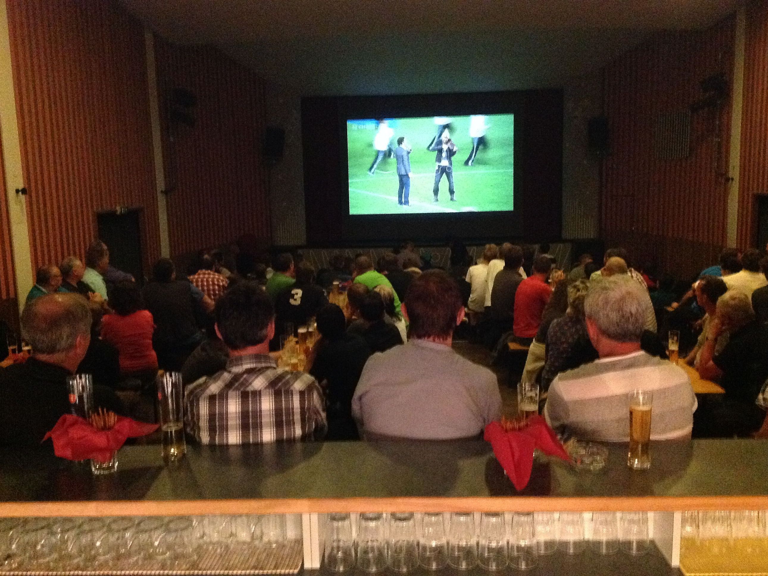Fußballfans kommen in der EM ARENA in der Kulturbühne Schruns voll auf ihre Kosten! Fußballfans kommen in der EM ARENA in der Kulturbühne Schruns voll auf ihre Kosten!