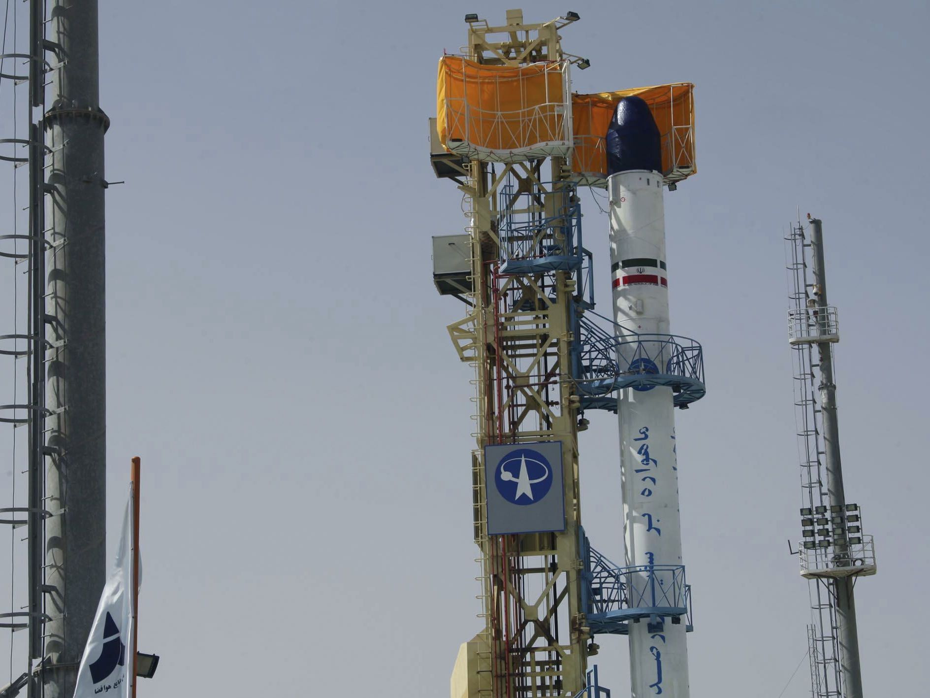 Irans Raketenprogramm könnte nach Ansicht eines Beraters schon bald auch einem anderen Zweck dienen. Irans Raketenprogramm könnte nach Ansicht eines Beraters schon bald auch einem anderen Zweck dienen.