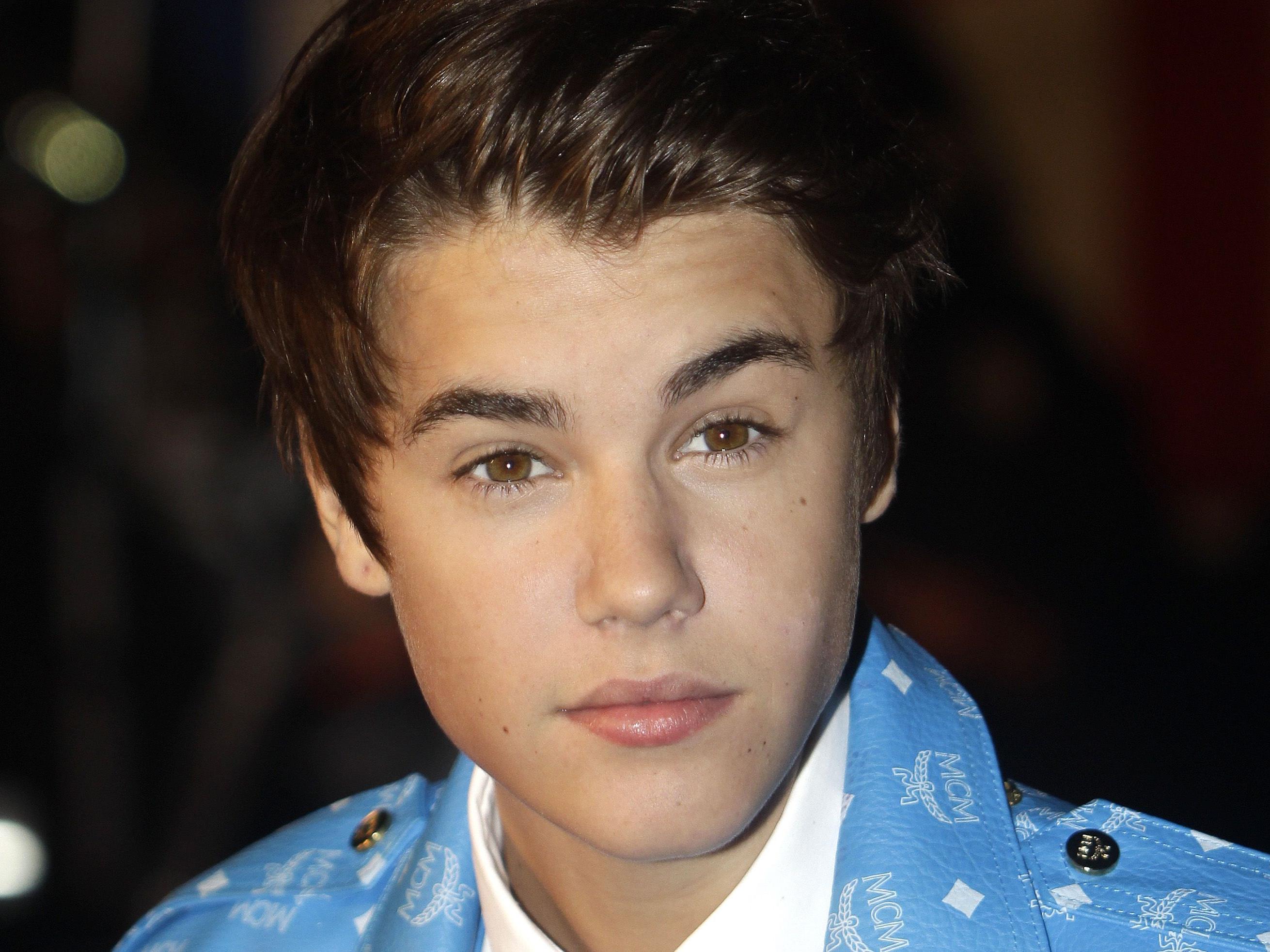 Bieber macht sich einen Ruf als unerbittlicher Kämpfer gegen durchsichtige Wände Bieber macht sich einen Ruf als unerbittlicher Kämpfer gegen durchsichtige Wände
