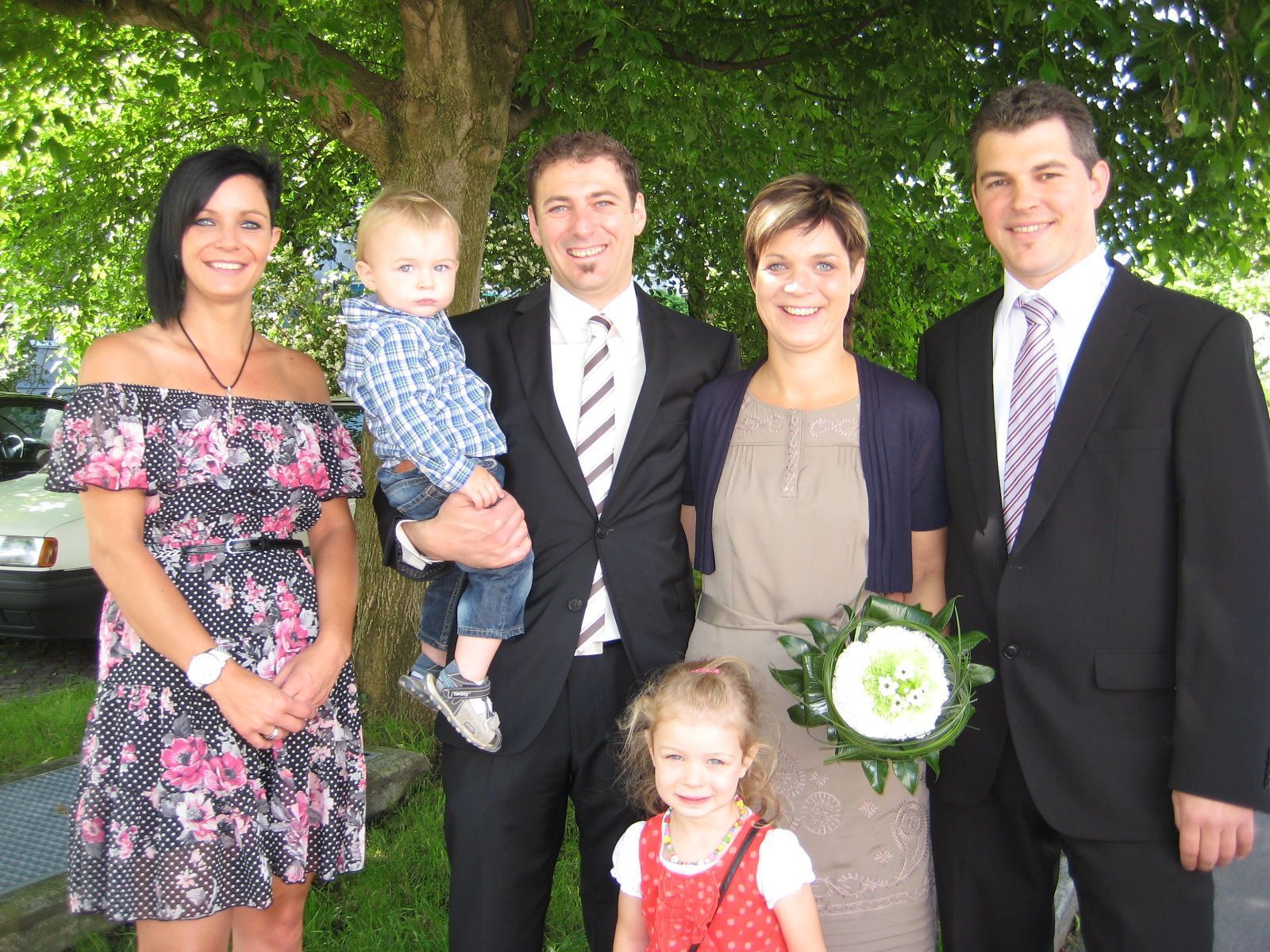 Melanie Hartlieb und Clemens Häle haben geheiratet. Melanie Hartlieb und Clemens Häle haben geheiratet.