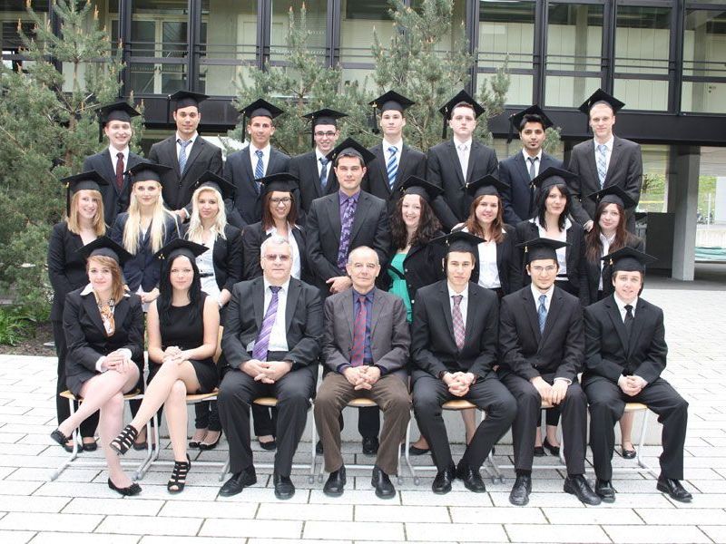 Die Maturanten der Vd der HAK Feldkirch Die Maturanten der Vd der HAK Feldkirch