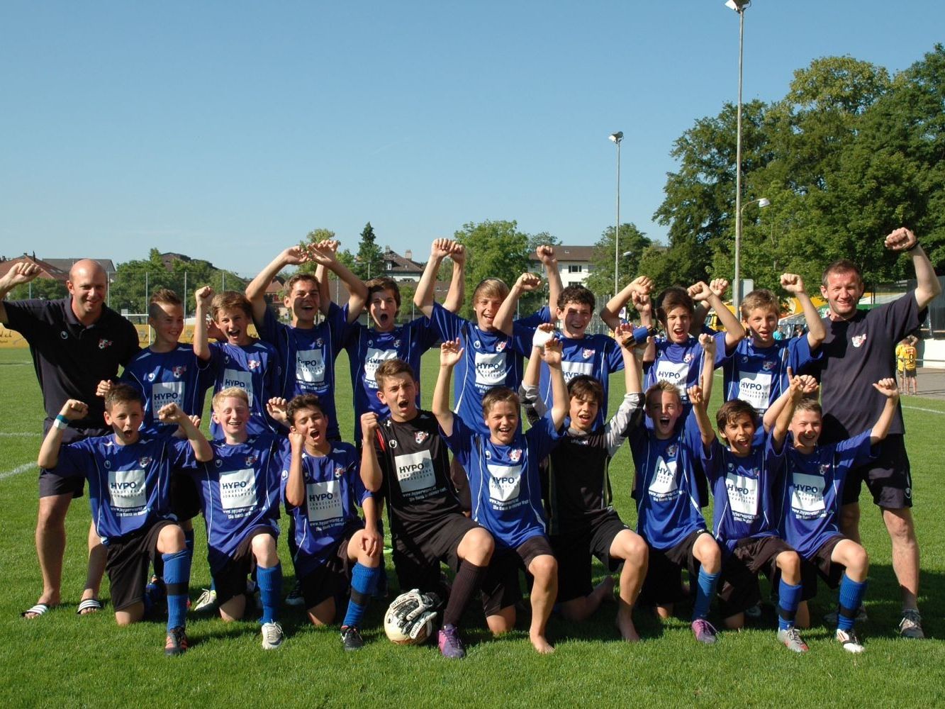 Die U-13-Auswahl Vorarlbergs wurde in Winterthur ausgezeichneter Dritter. Die U-13-Auswahl Vorarlbergs wurde in Winterthur ausgezeichneter Dritter.