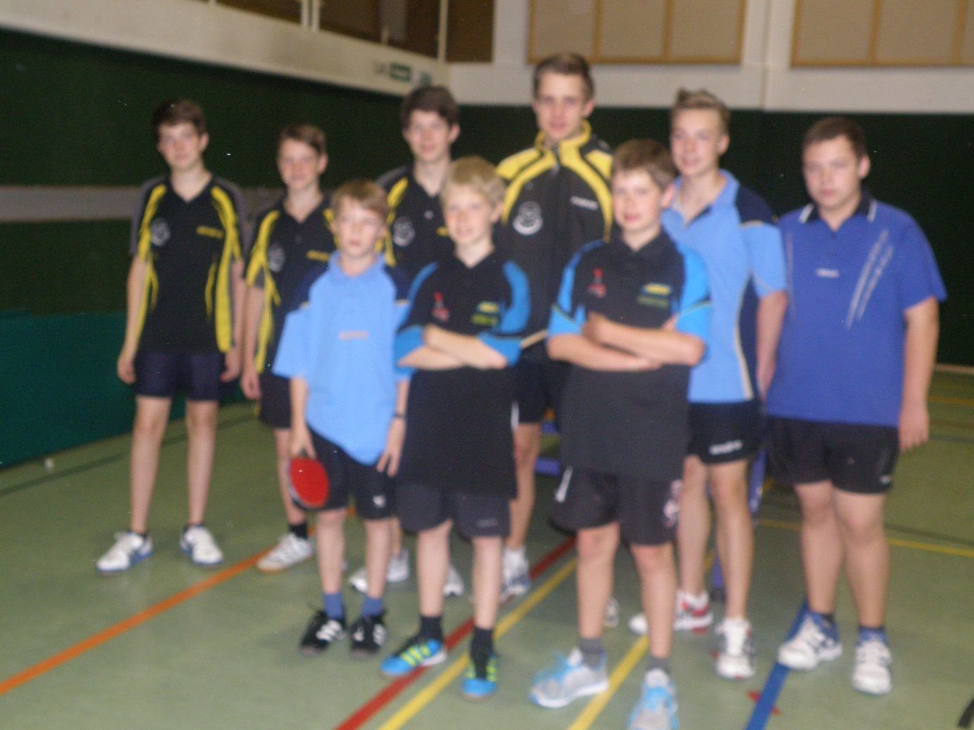 Neun Nachwuchsspieler aus den Vereinen Bregenz, Lingenau und Lochau haben vom 9. bis 10. Juni 2012 an den Bundesvergleichskämpfen des Allgemeinen Sportverbandes Österreichs in Kremsmünster teilgenommen. Neun Nachwuchsspieler aus den Vereinen Bregenz, Lingenau und Lochau haben vom 9. bis 10. Juni 2012 an den Bundesvergleichskämpfen des Allgemeinen Sportverbandes Österreichs in Kremsmünster teilgenommen.