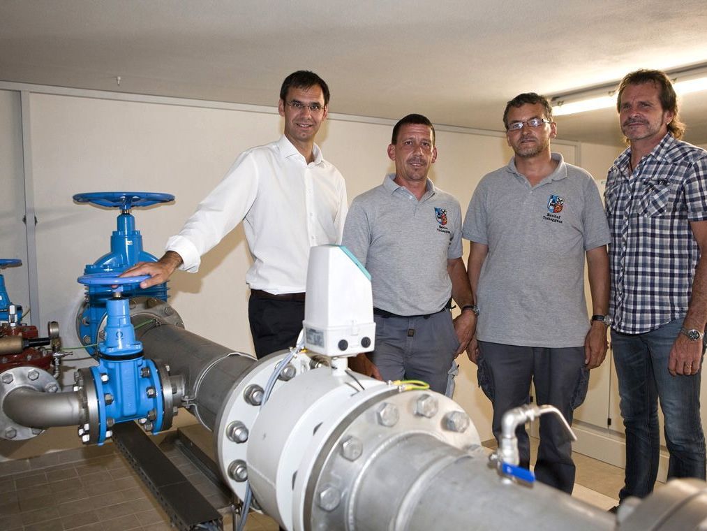 LH Mag. Markus Wallner wurde u. a. der neue Hochbehälter Vollspora im Gauertal in Tschagguns gezeigt. LH Mag. Markus Wallner wurde u. a. der neue Hochbehälter Vollspora im Gauertal in Tschagguns gezeigt.