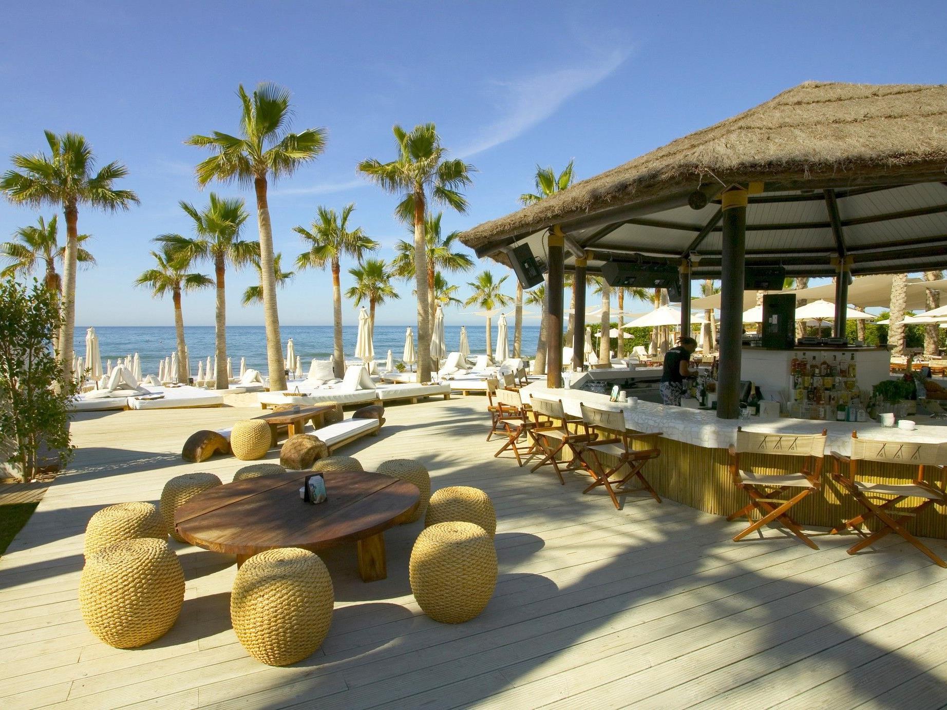 Nikki Beach, Marbella in Spanien. Nikki Beach, Marbella in Spanien.