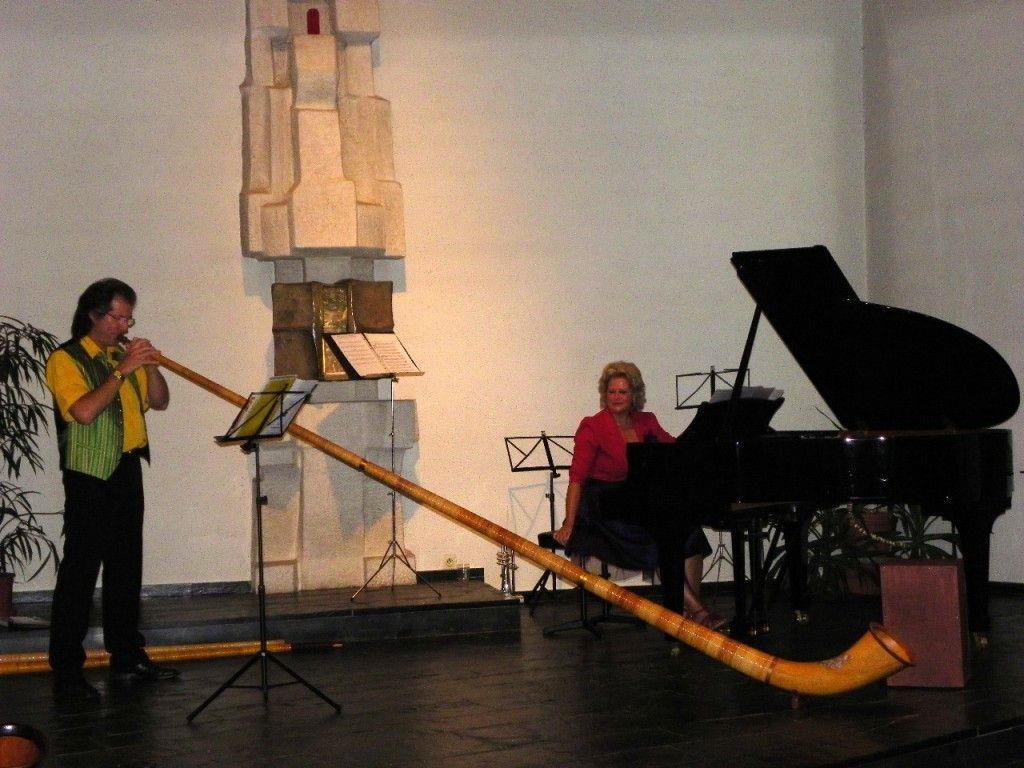 Markus und Theres Linder mit einer Eigenkomposition für Alphorn und Klavier