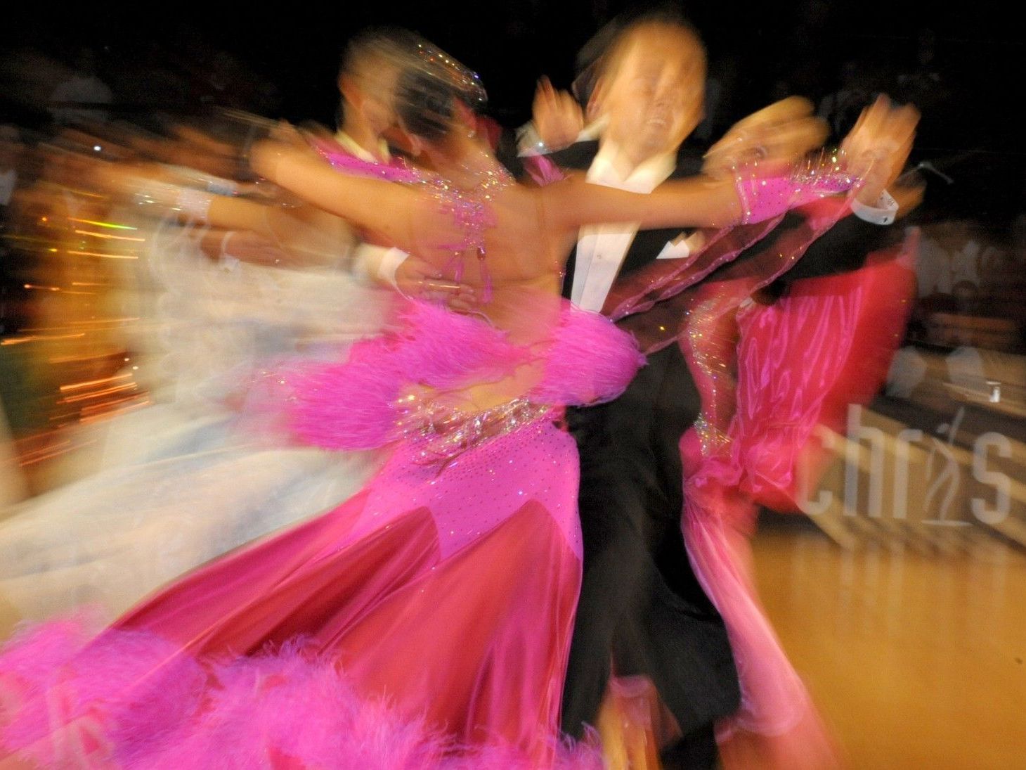Der "Treffpunkt Tanz" lädt bis 29. September zu gratis Tanzstunden ein. Der "Treffpunkt Tanz" lädt bis 29. September zu gratis Tanzstunden ein.
