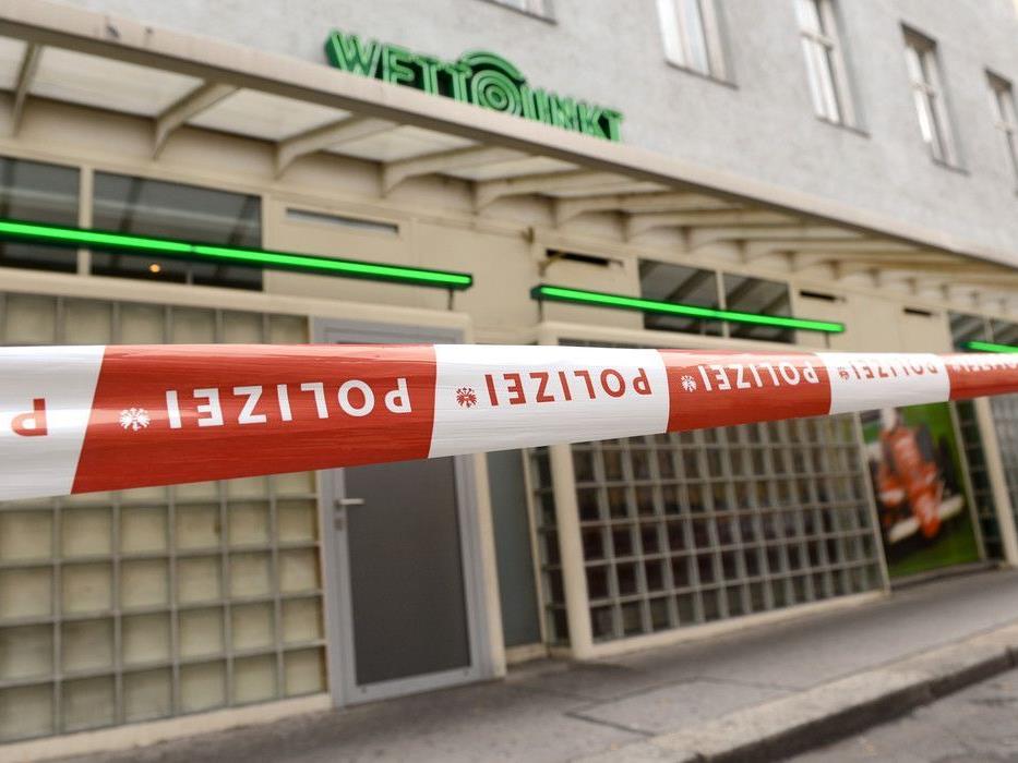 Der Mitarbeiter, der in einem Wettbüro in Wien angeschossen wurde, befindet sich auf dem Weg der Besserung