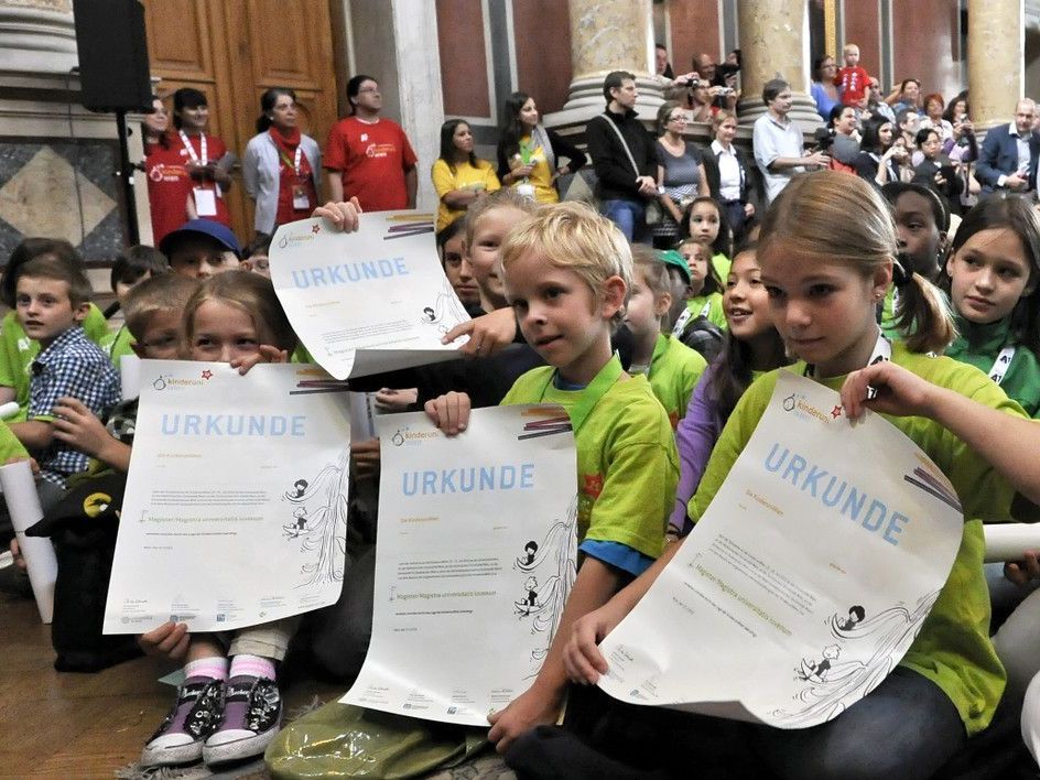Zehnte Kinderuni Wien war ein voller Erfolg Zehnte Kinderuni Wien war ein voller Erfolg