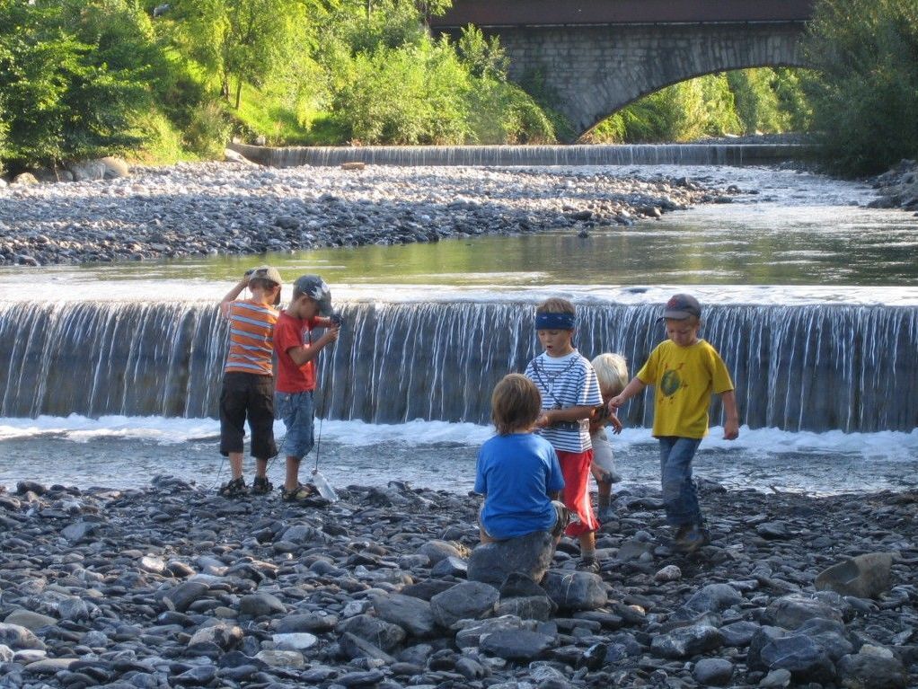 Die Kinder sollen bei der Muntliger Kreativwoche vor allem Spass haben., Die Kinder sollen bei der Muntliger Kreativwoche vor allem Spass haben.,
