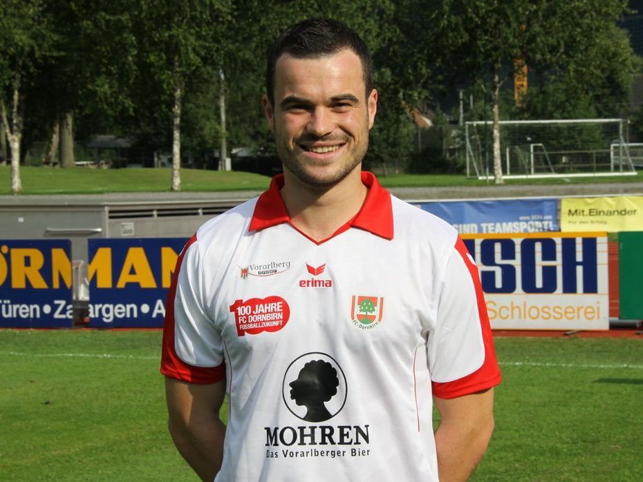 Kapitän Johannes Hirschi Hirschbühl hat das neue Dress bereits probiert und für sehr gut empfunden. Kapitän Johannes Hirschi Hirschbühl hat das neue Dress bereits probiert und für sehr gut empfunden.