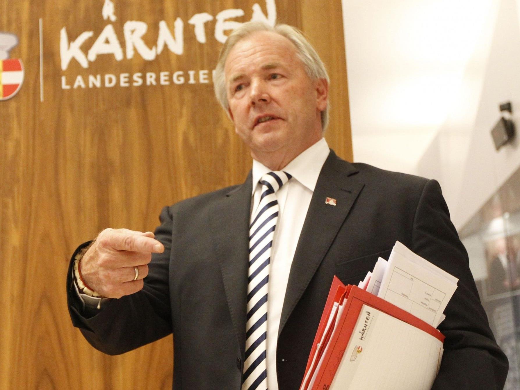 Kärntens Landeshauptmann Dörfler lehnt eine Neuwahl bisher kategorisch ab.