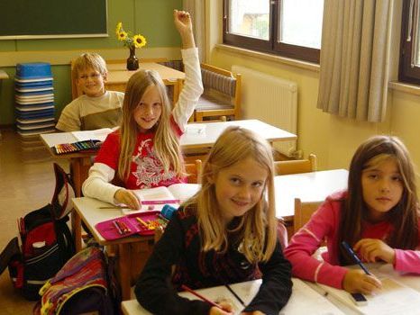 Alle Erstklässler finden Sie online auf VOL.AT Alle Erstklässler finden Sie online auf VOL.AT