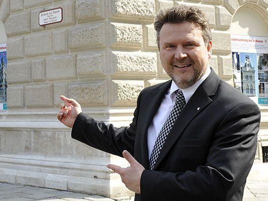 Wohnbau-Stadtrat Michael Ludwig ist in einen Verstoß gegen das Medientransparenz-Gesetz verwickelt Wohnbau-Stadtrat Michael Ludwig ist in einen Verstoß gegen das Medientransparenz-Gesetz verwickelt