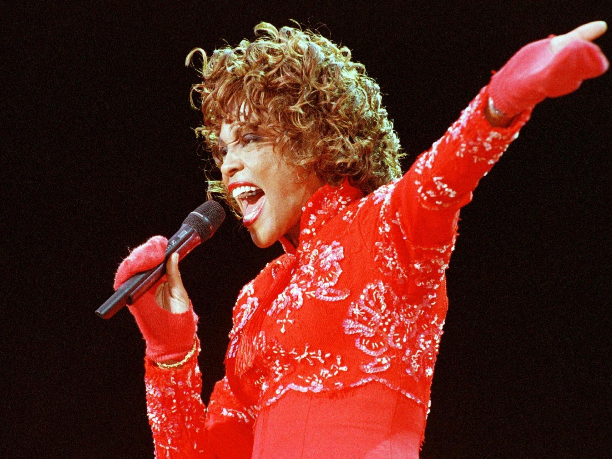 Zwei Songs der Popdiva Whitney Houston sind nun aufgetaucht.