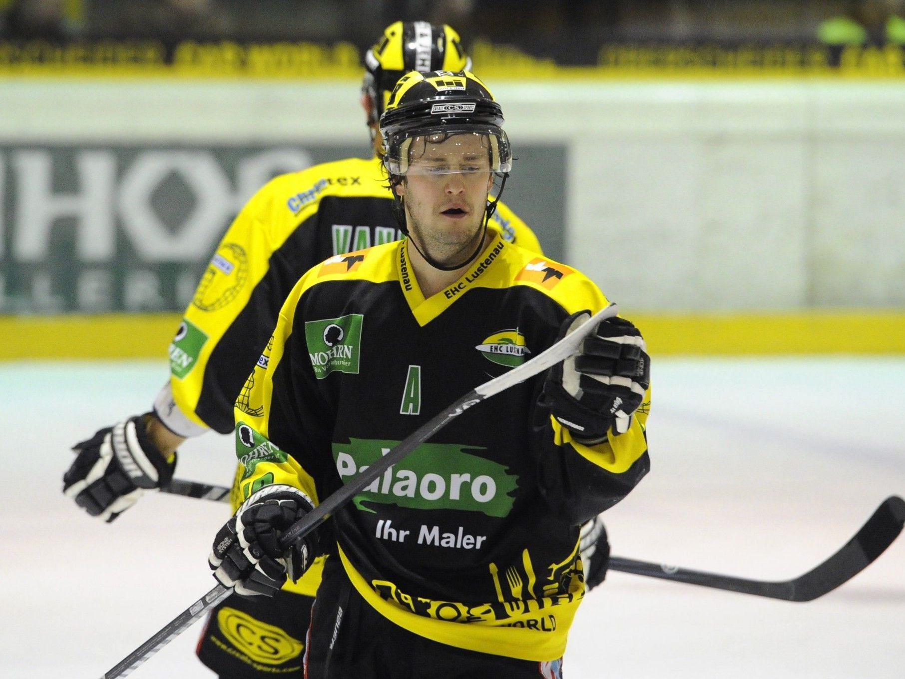 Das Maler-Unternehmen Palaoro bleibt Hauptsponsor des EHC Lustenau. Das Maler-Unternehmen Palaoro bleibt Hauptsponsor des EHC Lustenau.