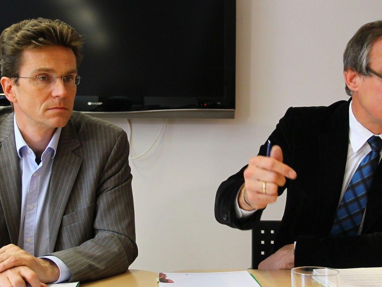 Stadtmarketing-Bregenz-Leiter Eric Thiel (l.) mit Bürgermeister Markus Linhart.