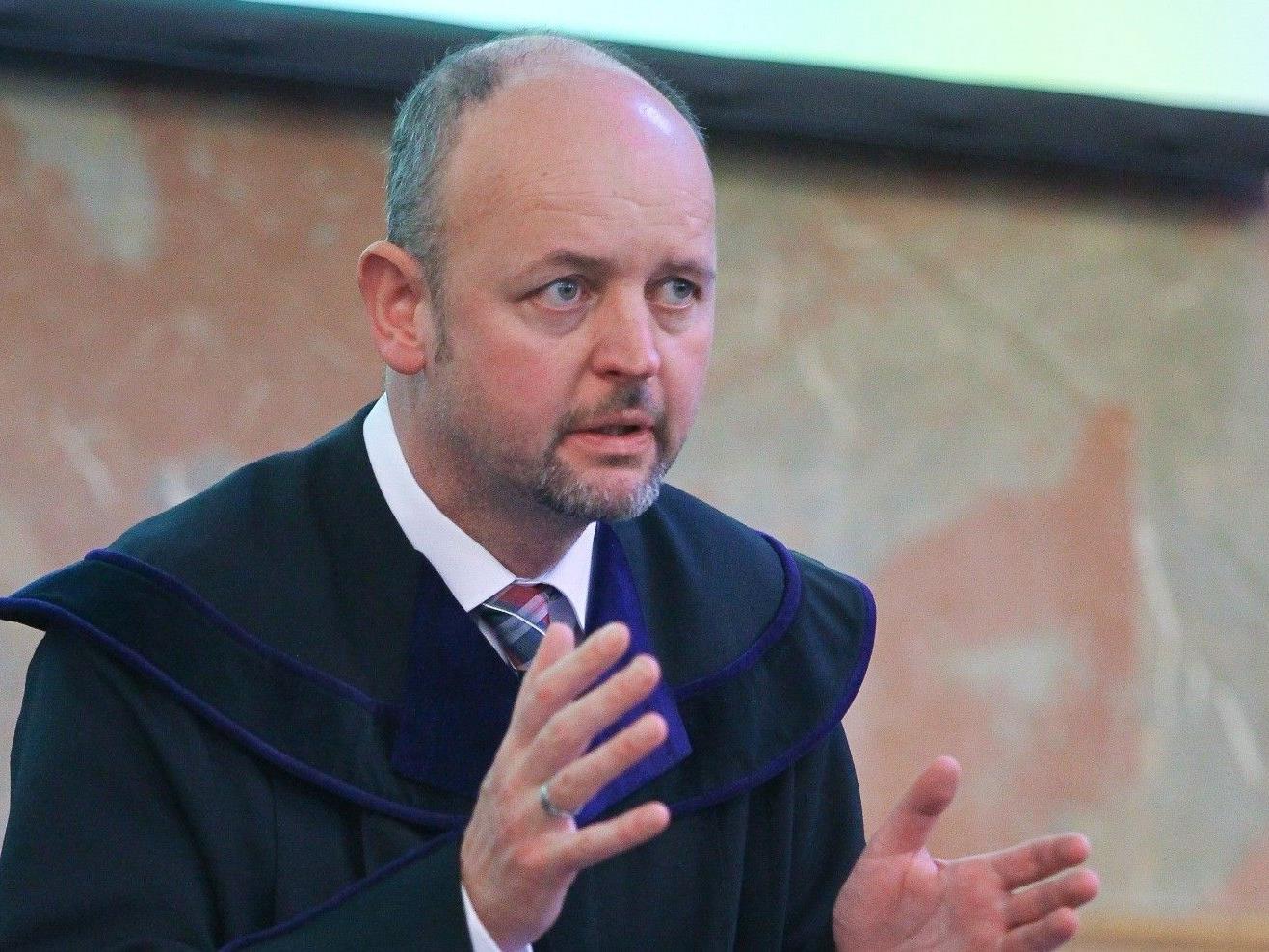 Richter Andreas Posch hat die Verhandlungsrunden souverän geführt, heute verliest er die Urteilssprüche.