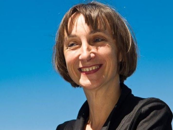 Elisabeth Sobotka übernimmt ab 2015 als erste Frau die künstlerische Leitung der Bregenzer Festspiele. Elisabeth Sobotka übernimmt ab 2015 als erste Frau die künstlerische Leitung der Bregenzer Festspiele.