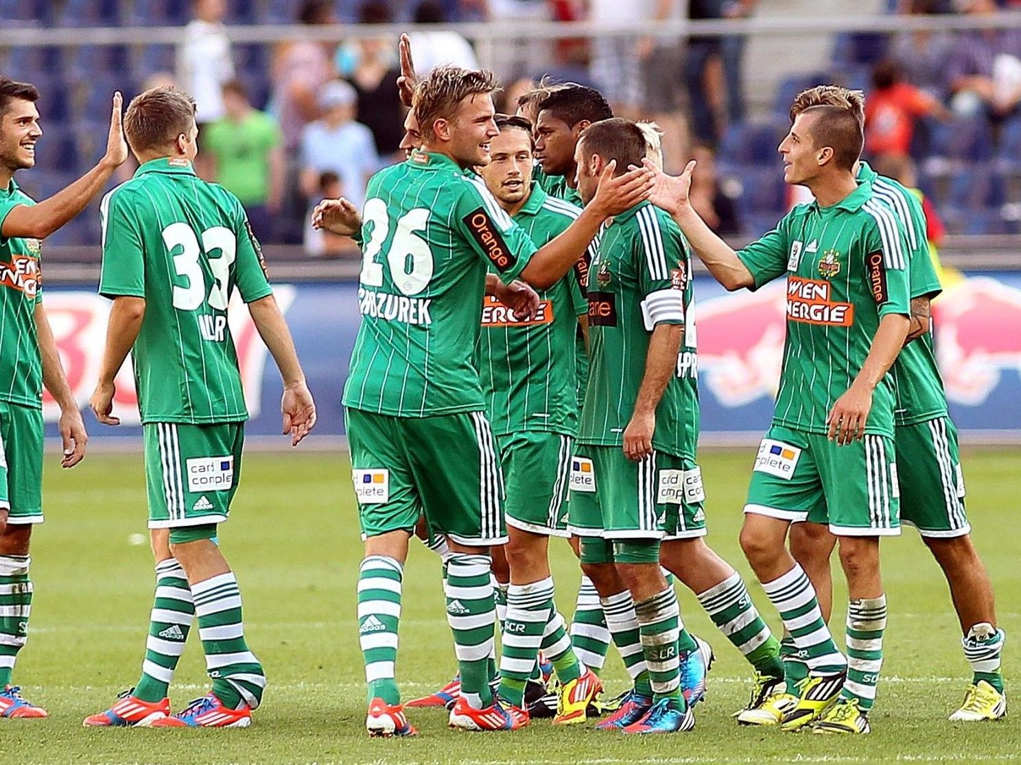 Wir berichten ab 18.30 Uhr live vom Spiel SK Rapid Wien gegen Sturm Graz in unserem Ticker. Wir berichten ab 18.30 Uhr live vom Spiel SK Rapid Wien gegen Sturm Graz in unserem Ticker.