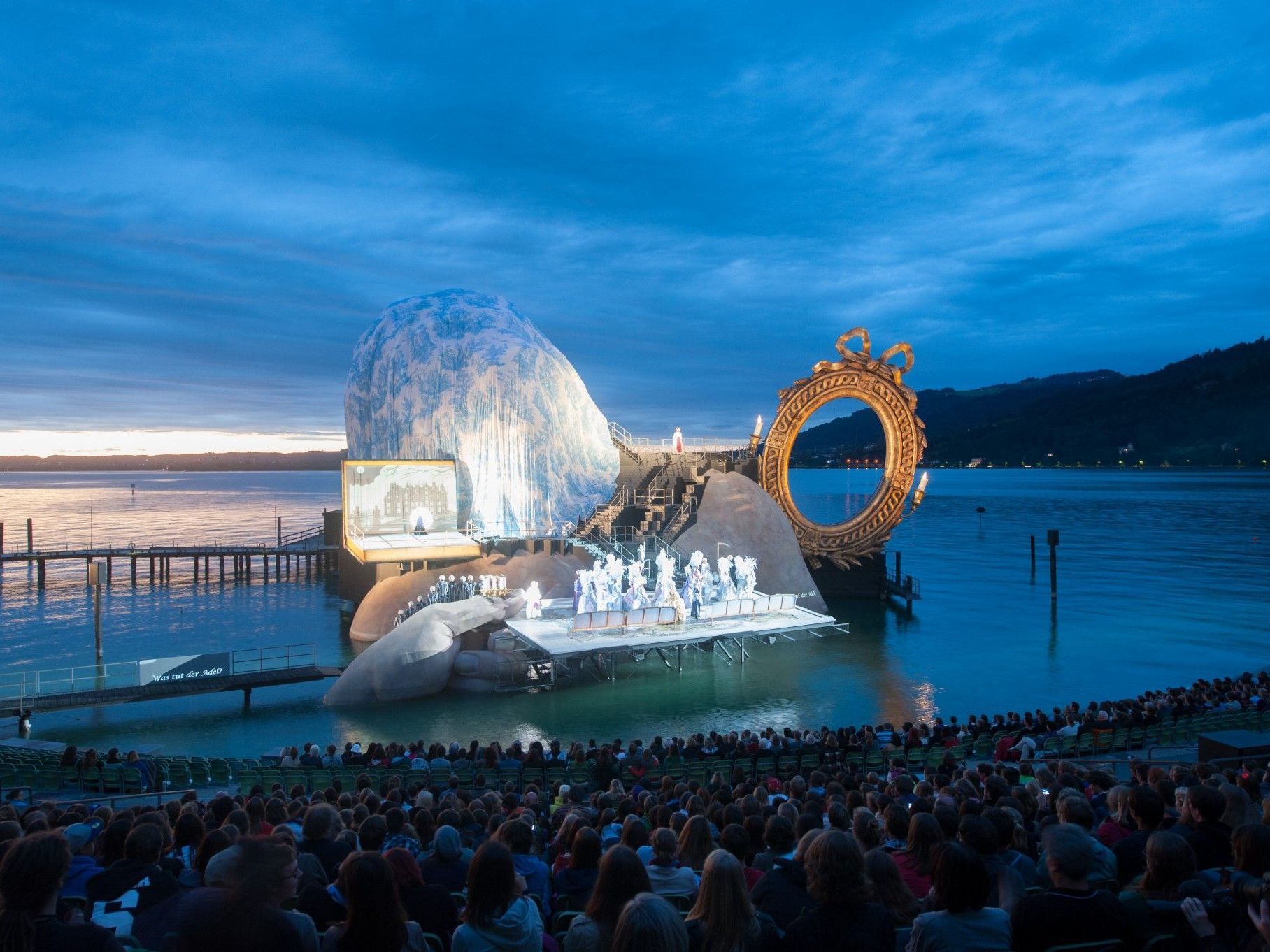Bregenzer Festspiele: Egger fordert Ausschank von Vorarlberger Bier. Bregenzer Festspiele: Egger fordert Ausschank von Vorarlberger Bier.
