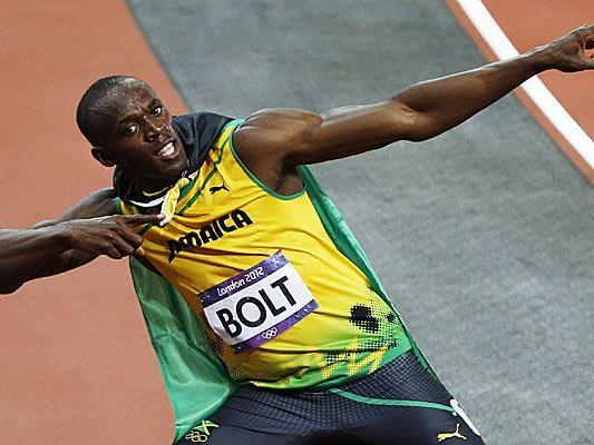 Usain Bolt hat vor auch nach dem Finale über 200 Meter seine Jubelpose zu zeigen.