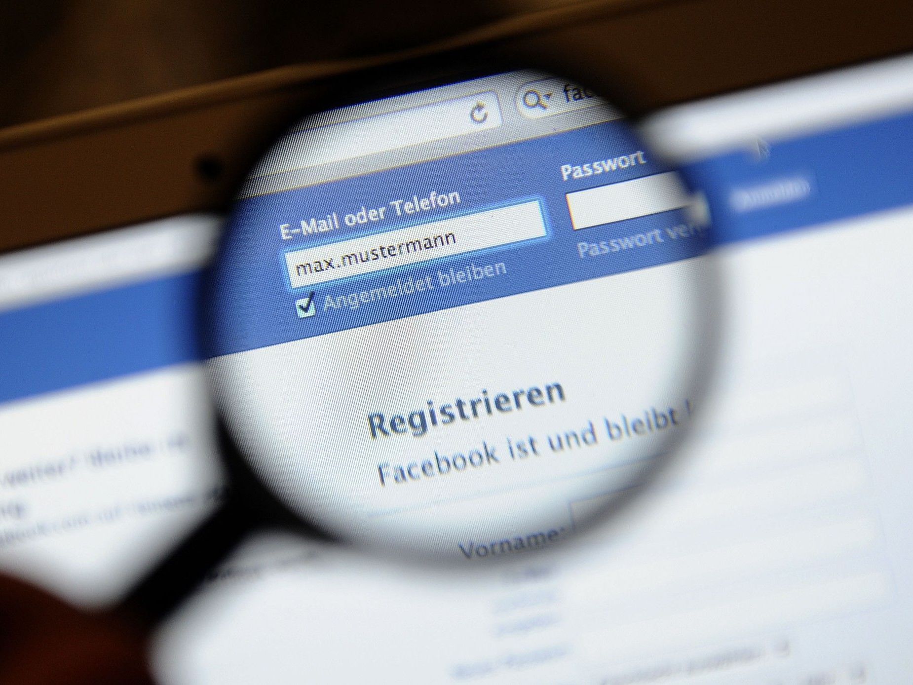Kritik: Facebook gehe es nur noch um Werbe-Einnahmen und den Börsenkurs. Kritik: Facebook gehe es nur noch um Werbe-Einnahmen und den Börsenkurs.