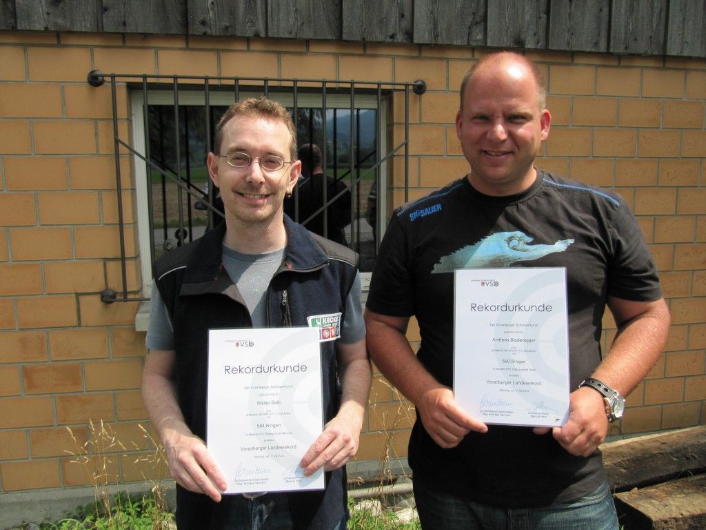 Walter Selb und der grosse Abräumer Andreas Stoderegger Walter Selb und der grosse Abräumer Andreas Stoderegger