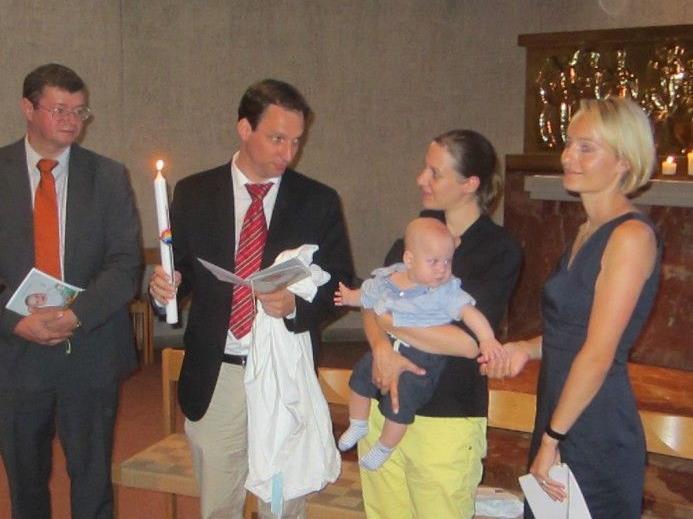 Getauft wurde Lukas Thomas Keckeis, Erlöserkirche am 19.8.12