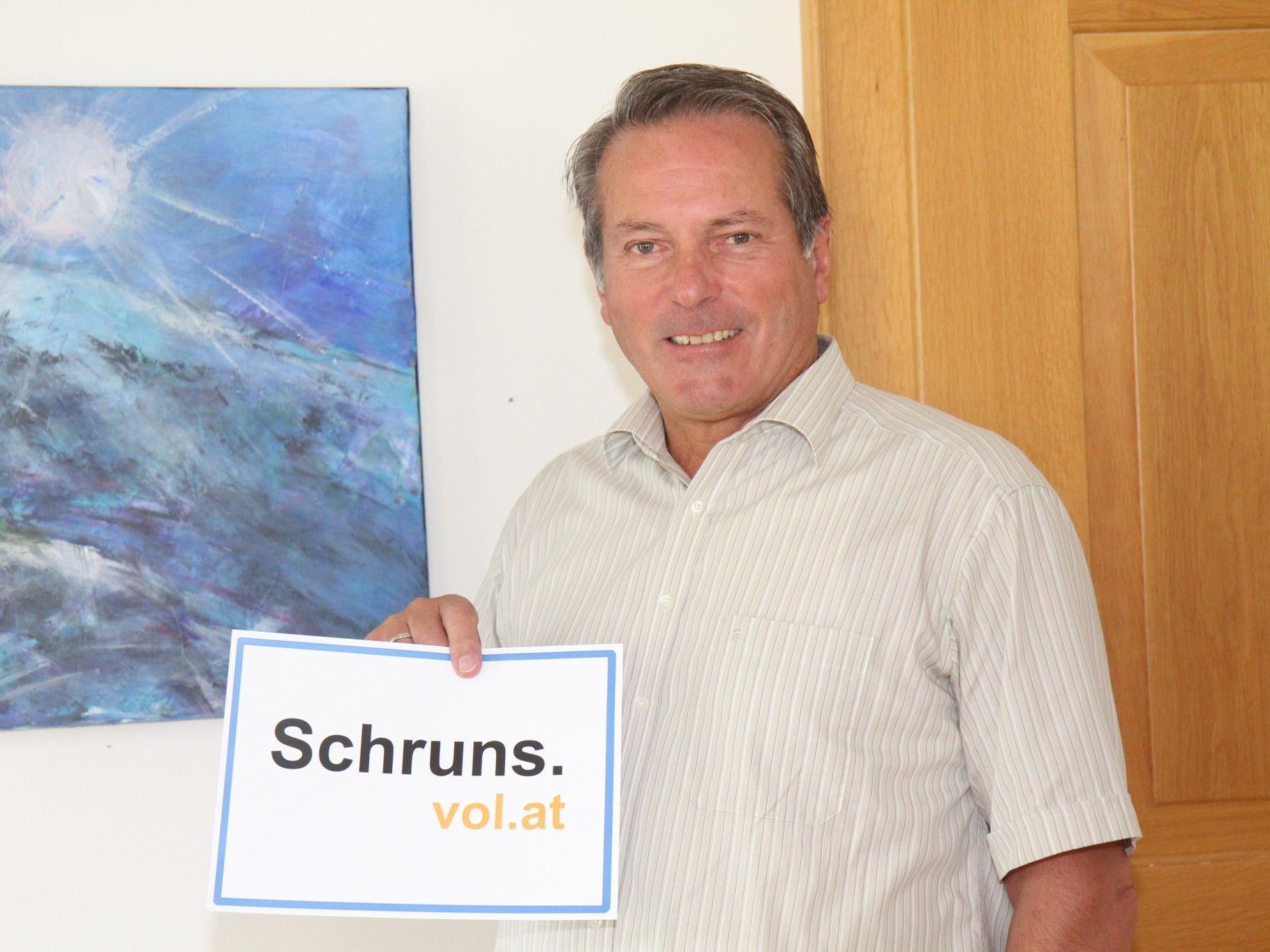 Karl Hueber, Bürgermeister von Schruns, im Interview mit VOL.AT