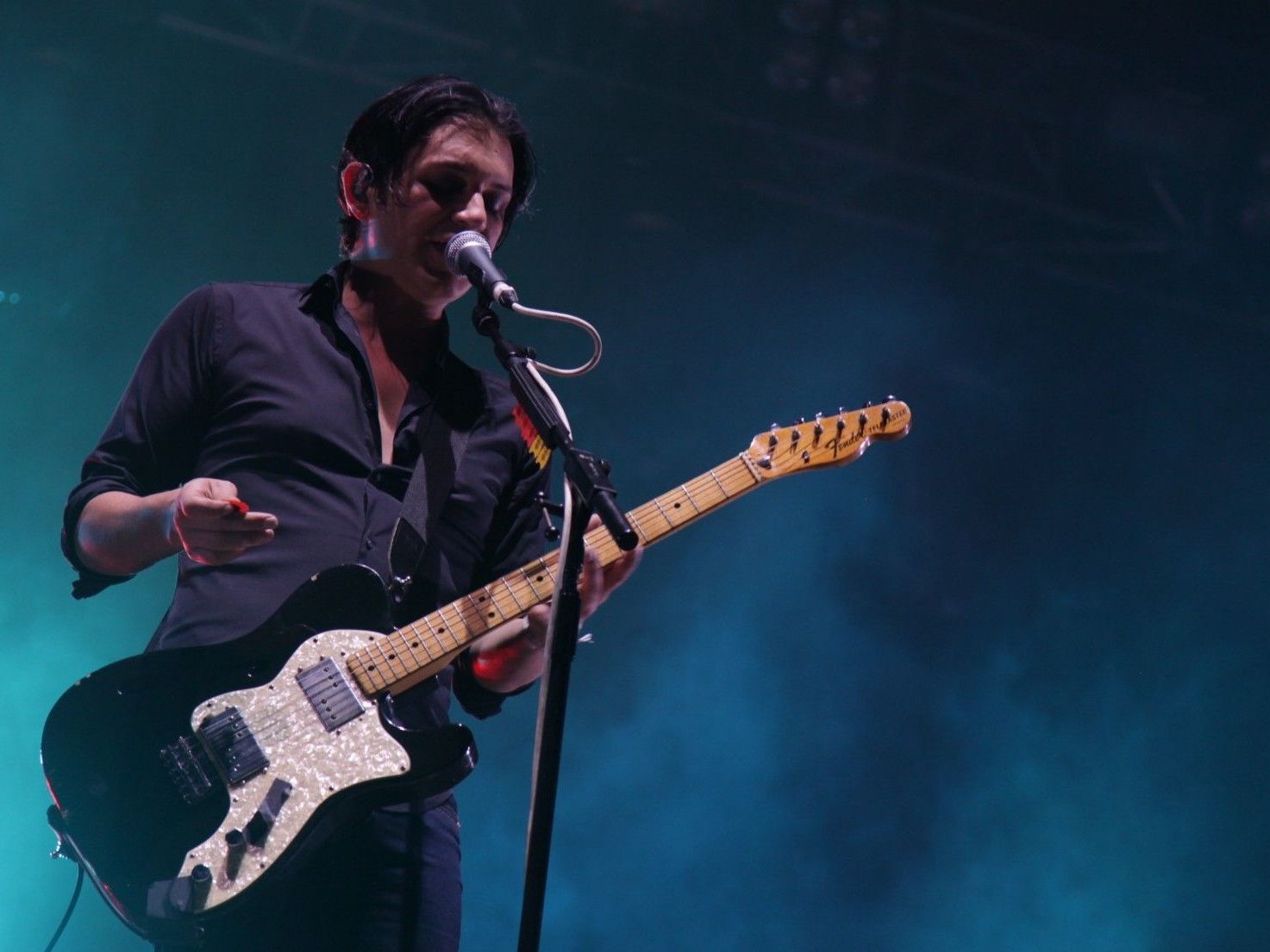 Placebo-Sänger Brian Molko stürmte beim Frequency Festival nach nur einem Song von der Bühne. Placebo-Sänger Brian Molko stürmte beim Frequency Festival nach nur einem Song von der Bühne.