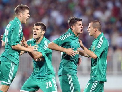 Rapid kämpfte gegen Vojvodina Novi Sad in der Europa League-Qualifikation. Rapid kämpfte gegen Vojvodina Novi Sad in der Europa League-Qualifikation.