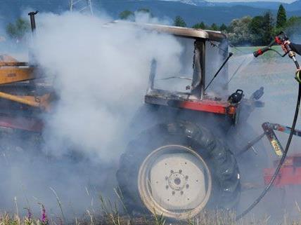 Am Mittwoch brannte ein Traktor in Loipersbach.