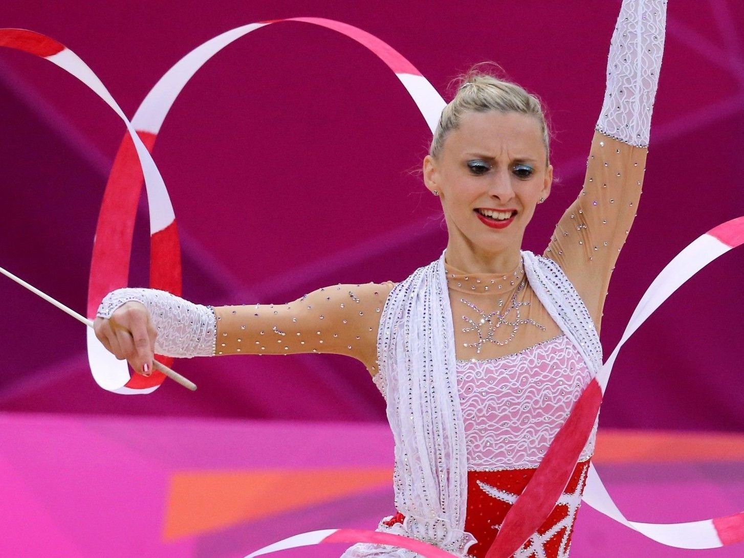Ab Jänner wird in Gymnastik mehr Wert auf Ausdruck gelegt. Ab Jänner wird in Gymnastik mehr Wert auf Ausdruck gelegt.