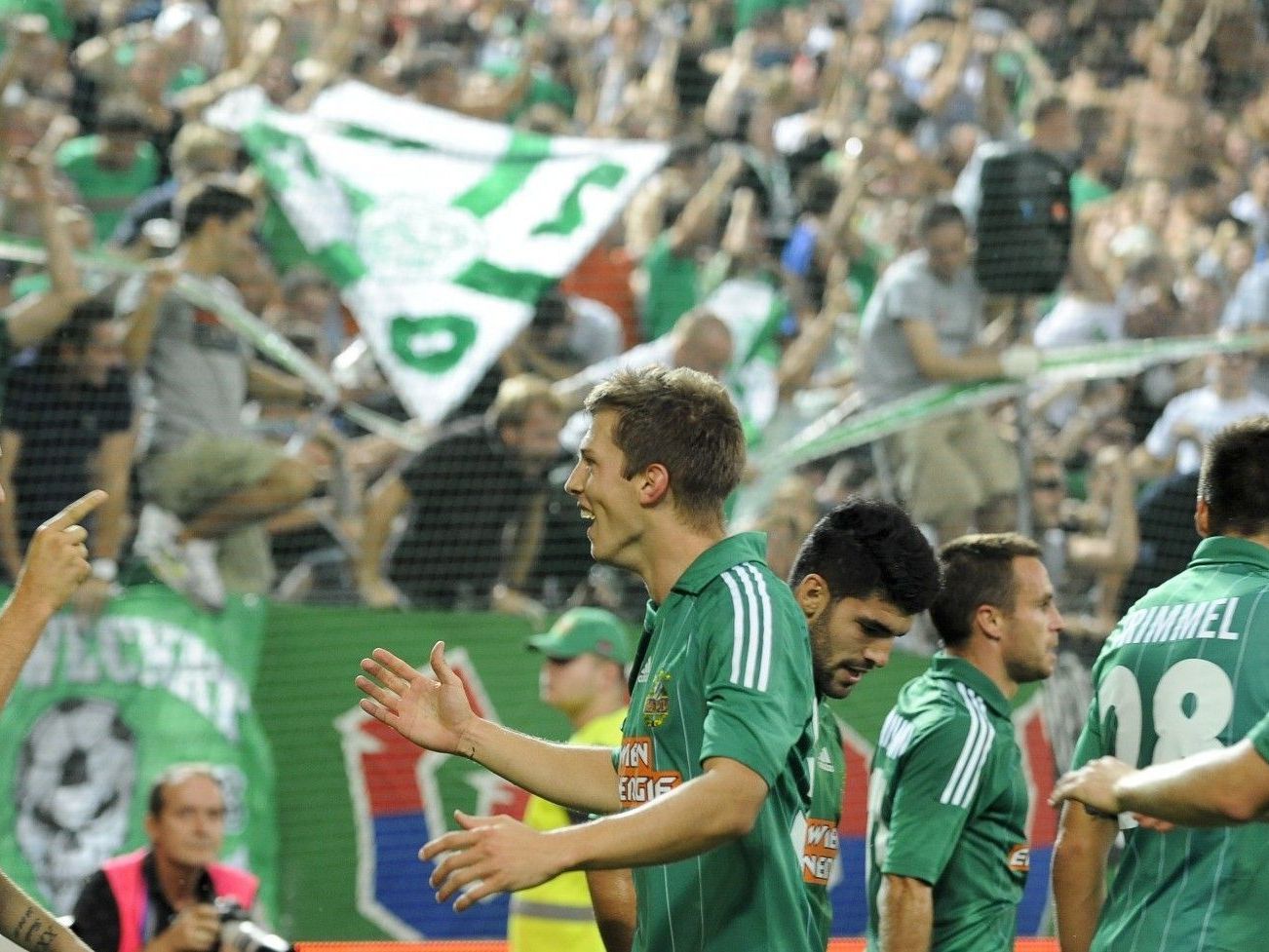 Rapid Wien tritt am Donnerstag gegen Rosenborg Trondheim in Wien an. Rapid Wien tritt am Donnerstag gegen Rosenborg Trondheim in Wien an.