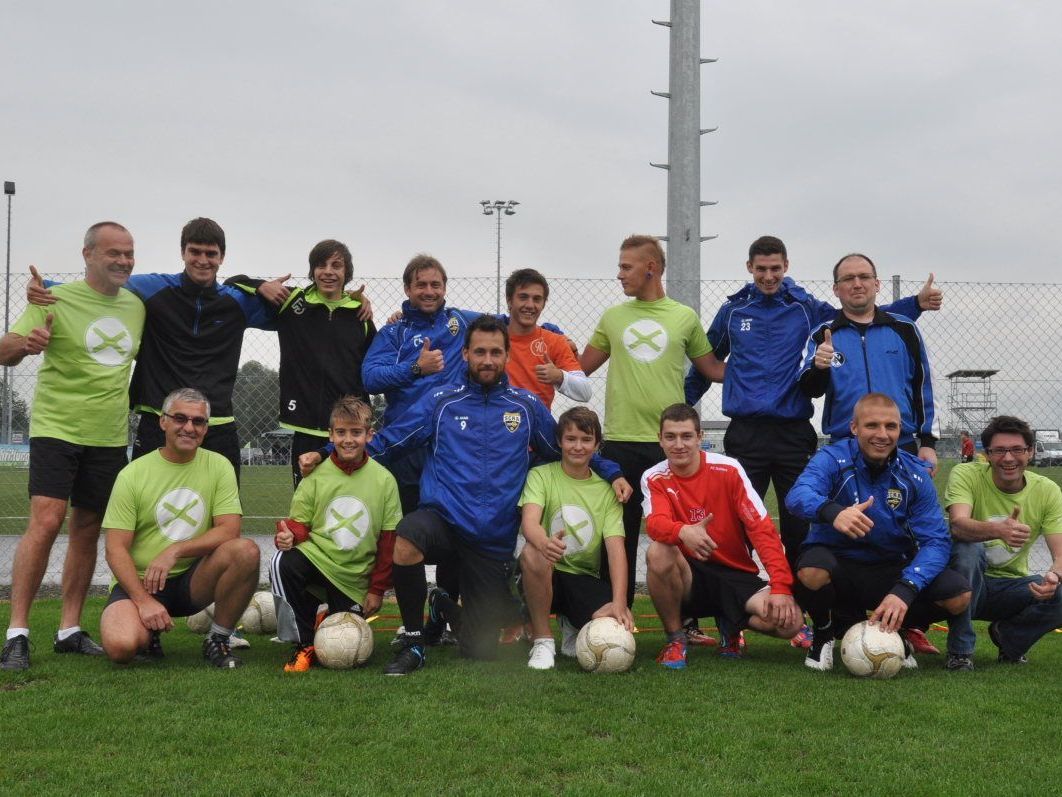 Sportlich wurde am Samstag mit dem SCRA ins neue EXTRIX-Lehrlingsjahr gestartet. Sportlich wurde am Samstag mit dem SCRA ins neue EXTRIX-Lehrlingsjahr gestartet.