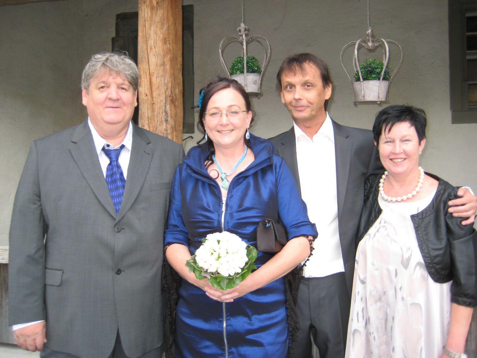 Susanne Tresky und Heinz Meier haben geheiratet.